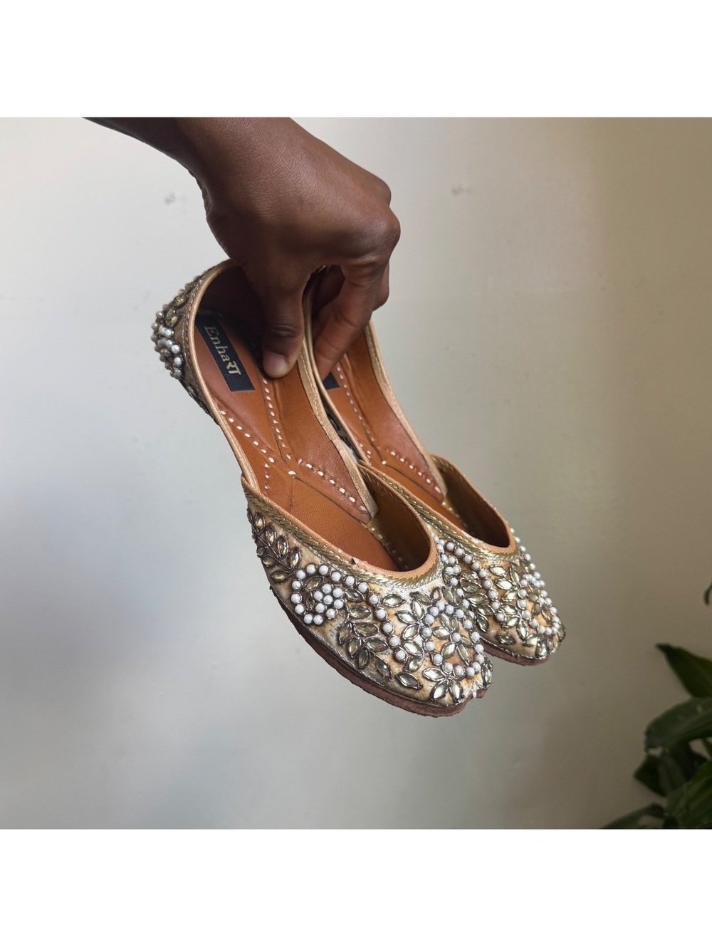 Enhart Embellished Leather Jutti Flats Gold Pearl Rhinestone Ethnic EU 36 US 6